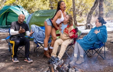 Kira Noir, Michael Vegas - Camping Fuck Buddies - Brazzersexxtra